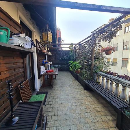 Fontana Cozy Apartment Milán Exterior foto